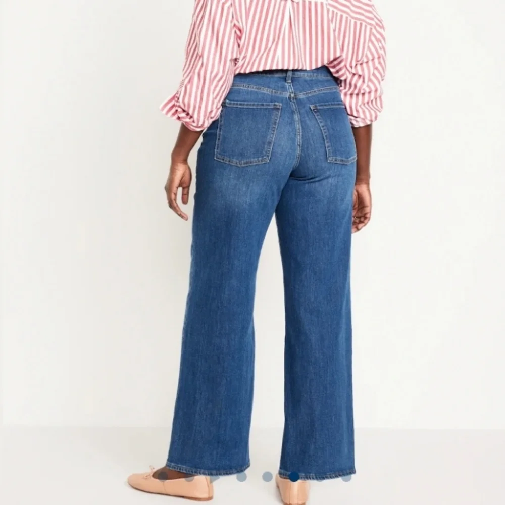 NWT- Old Navy Wow Wide Leg High-Rise Jean Size 12 - Picture 4 of 4